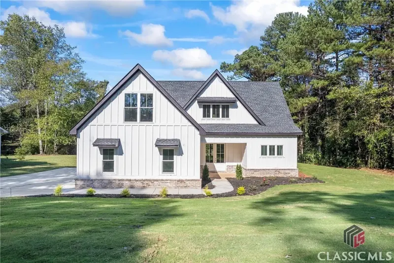 Lake-country craftsman, Buford, GA