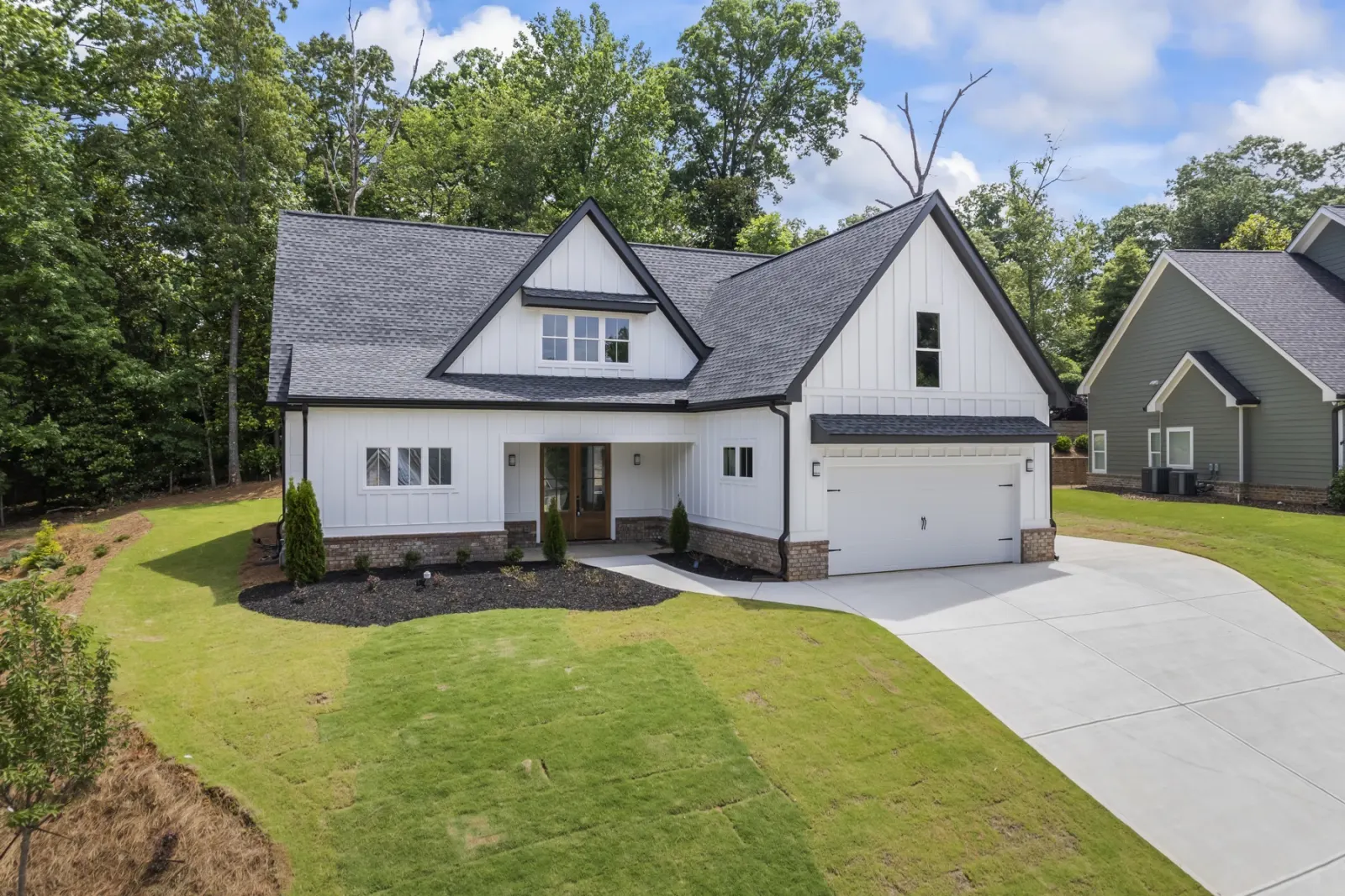 Light-filled modern, Gainesville, GA: exterior