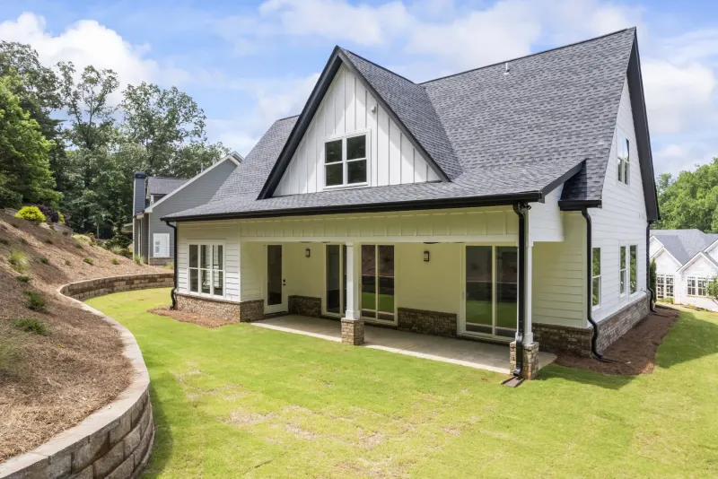 Light-filled modern, Gainesville, GA: exterior rear