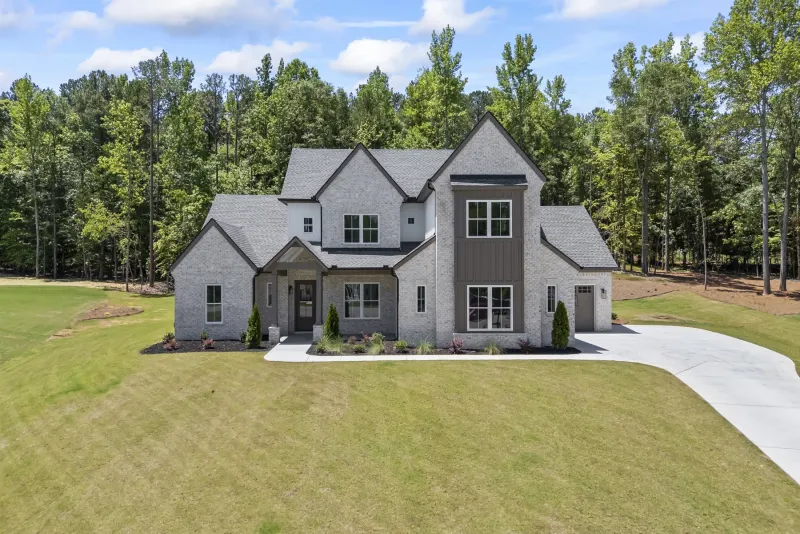 Estate on 1.5 acres, Jefferson, GA