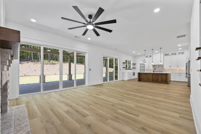 Estate on 1.5 acres, Jefferson, GA: living